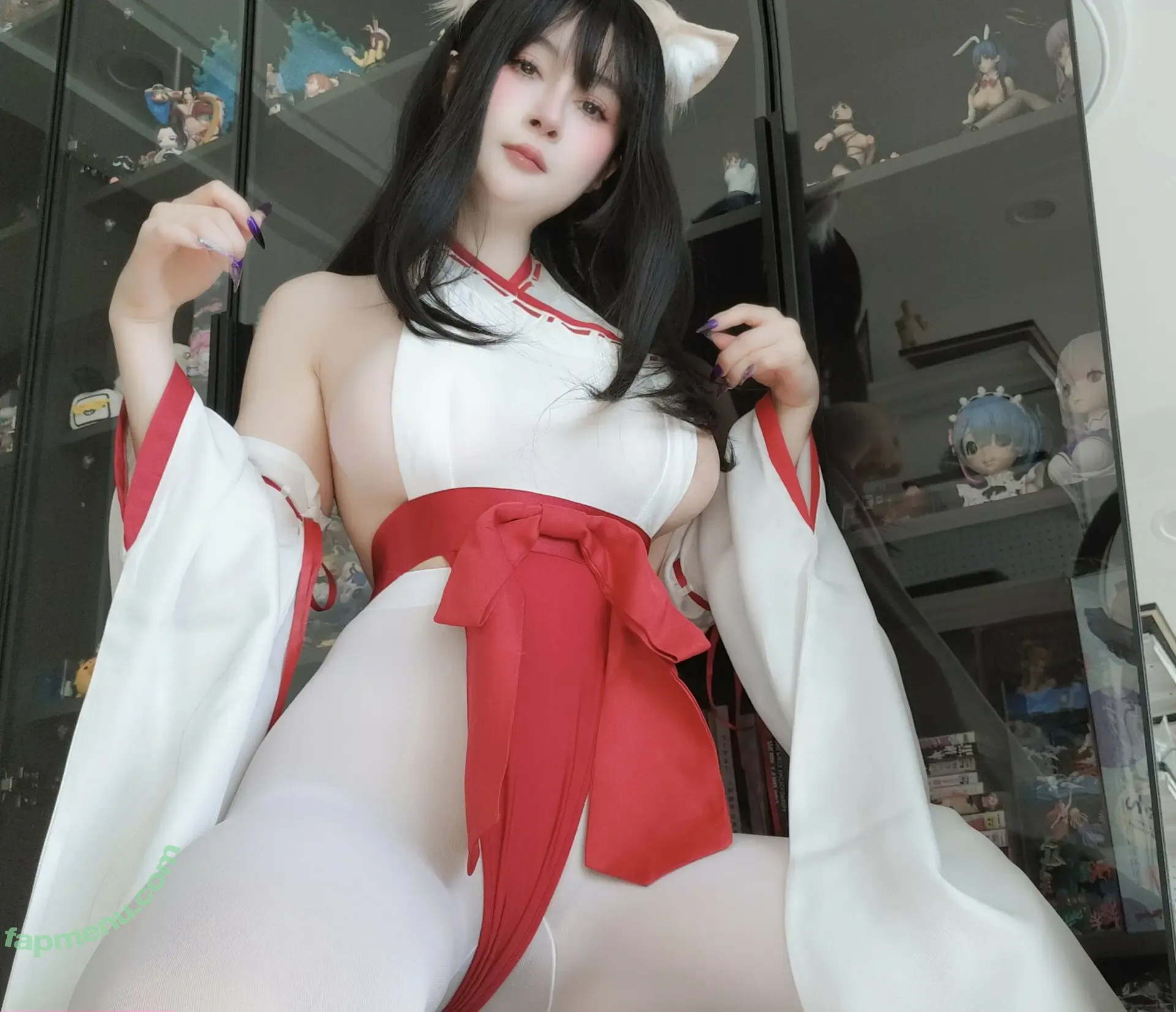 baiyin811 nude photo #1086 (81silver811 / baiyin81 / silver81_ / silver881 / 白银81)