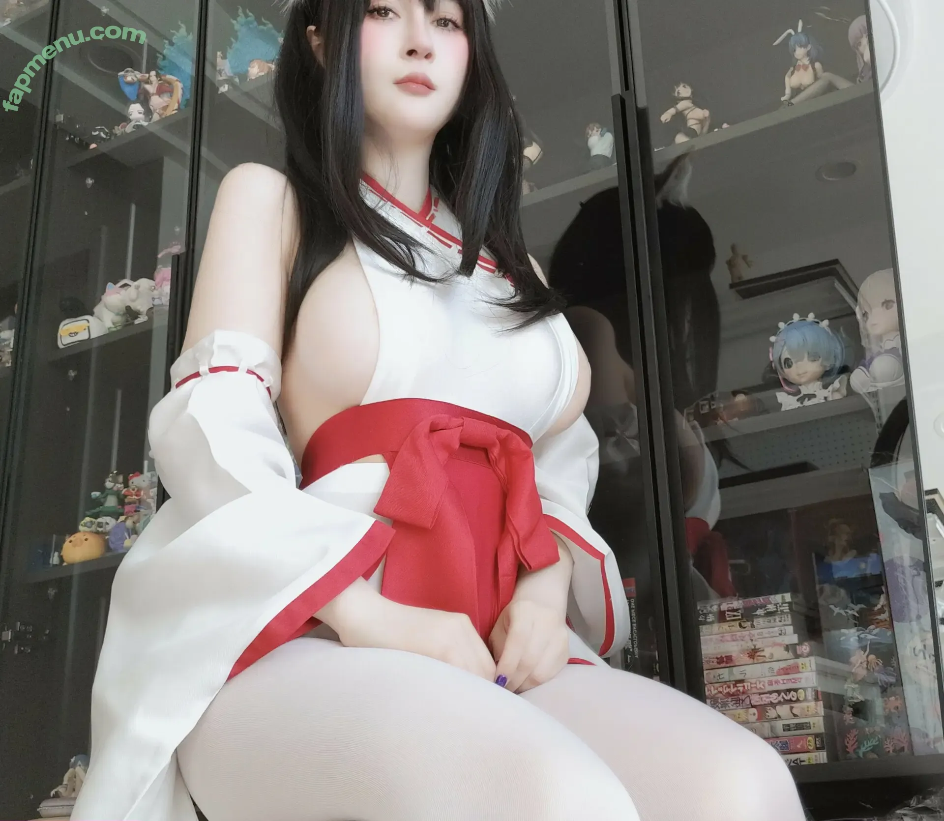baiyin811 nude photo #1087 (81silver811 / baiyin81 / silver81_ / silver881 / 白银81)