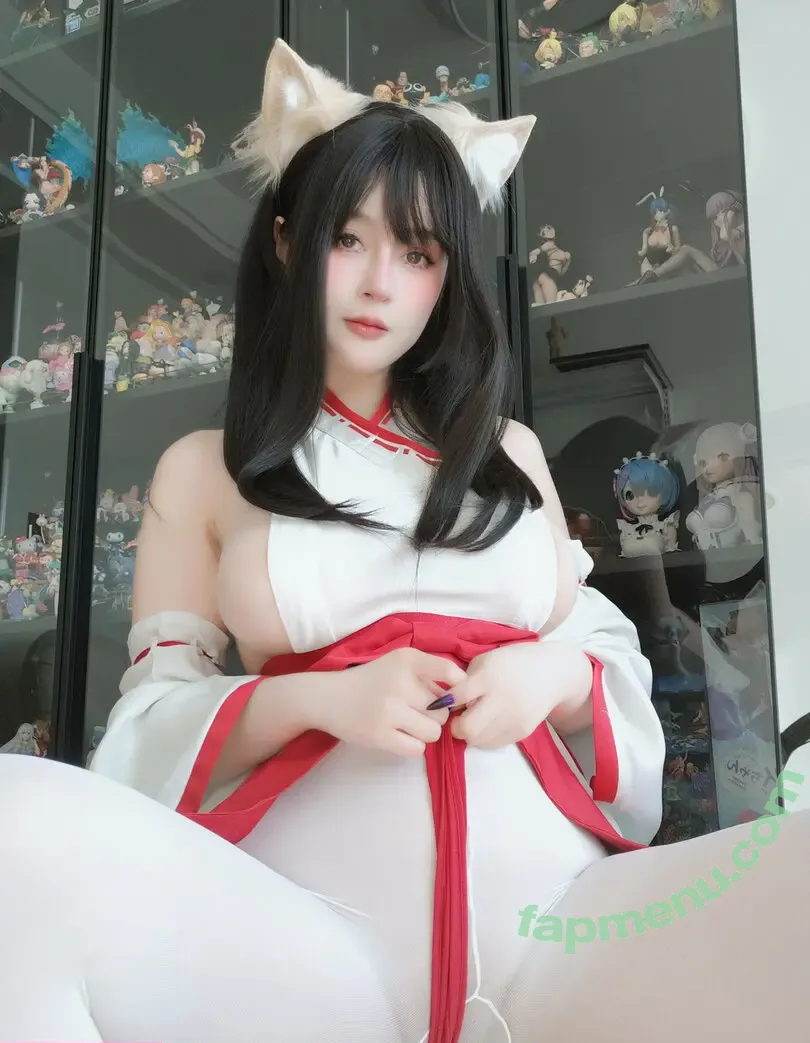 baiyin811 nude photo #1100 (81silver811 / baiyin81 / silver81_ / silver881 / 白银81)