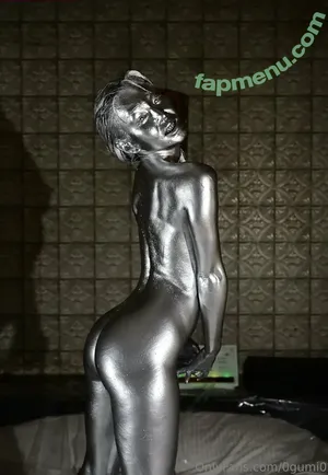 0gumi0 / o0gumi0o nude photo #0103