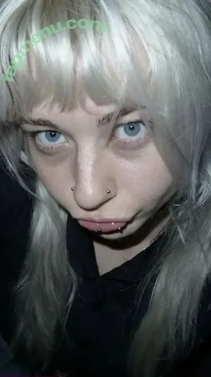 6nattynat9 / 6natttynay9 / tatievans nude photo #0033