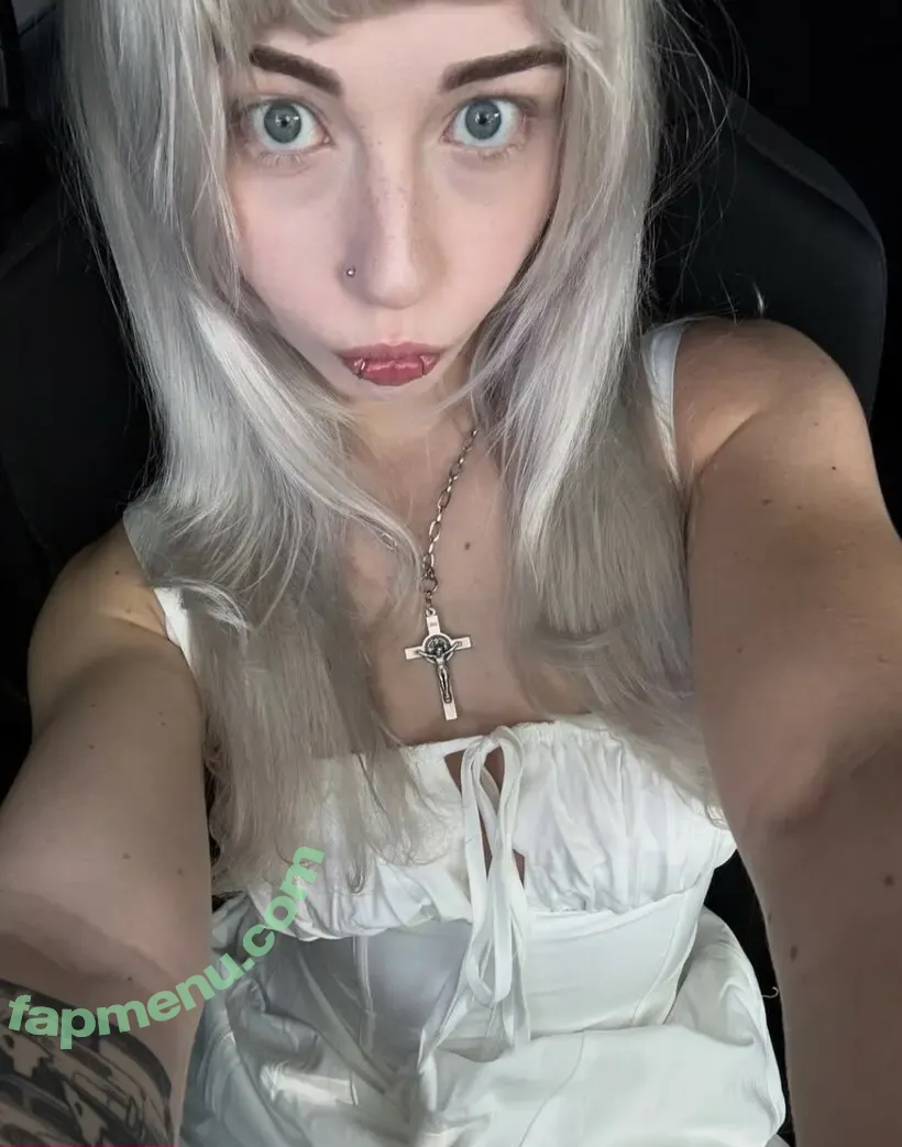6nattynat9 nude photo #0035 (6natttynay9 / tatievans)