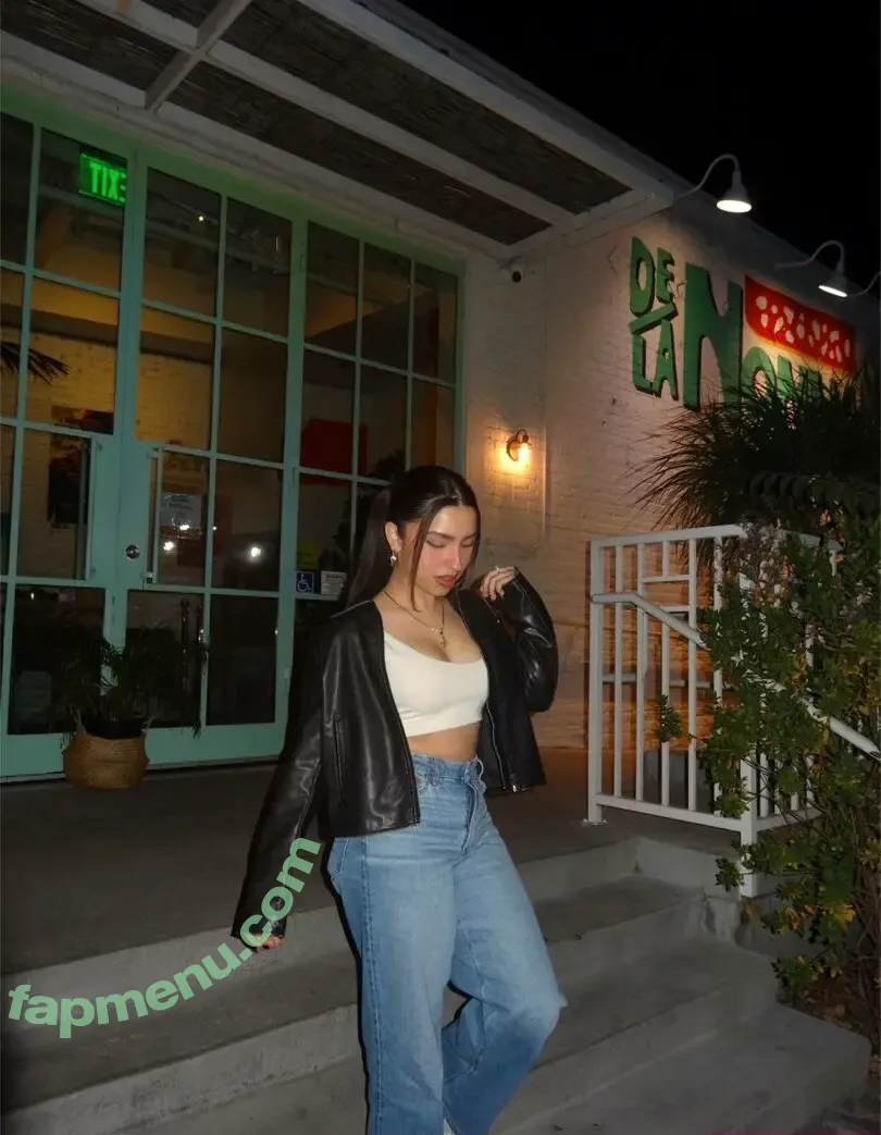 aaanaaahi nude photo #0020 (awnahee / kissin2frankocean)