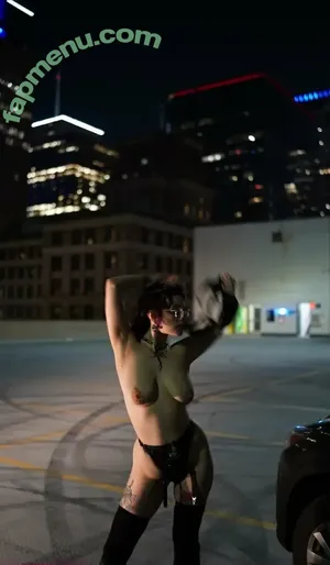 aaliaquinn / notgoththot nude photo #0001