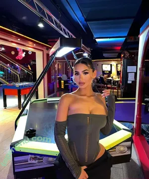 Aaliyah / aaliyahdang / aaliyahpk / aaliyahshiesty / aaliyahssofficiall nude photo #0034