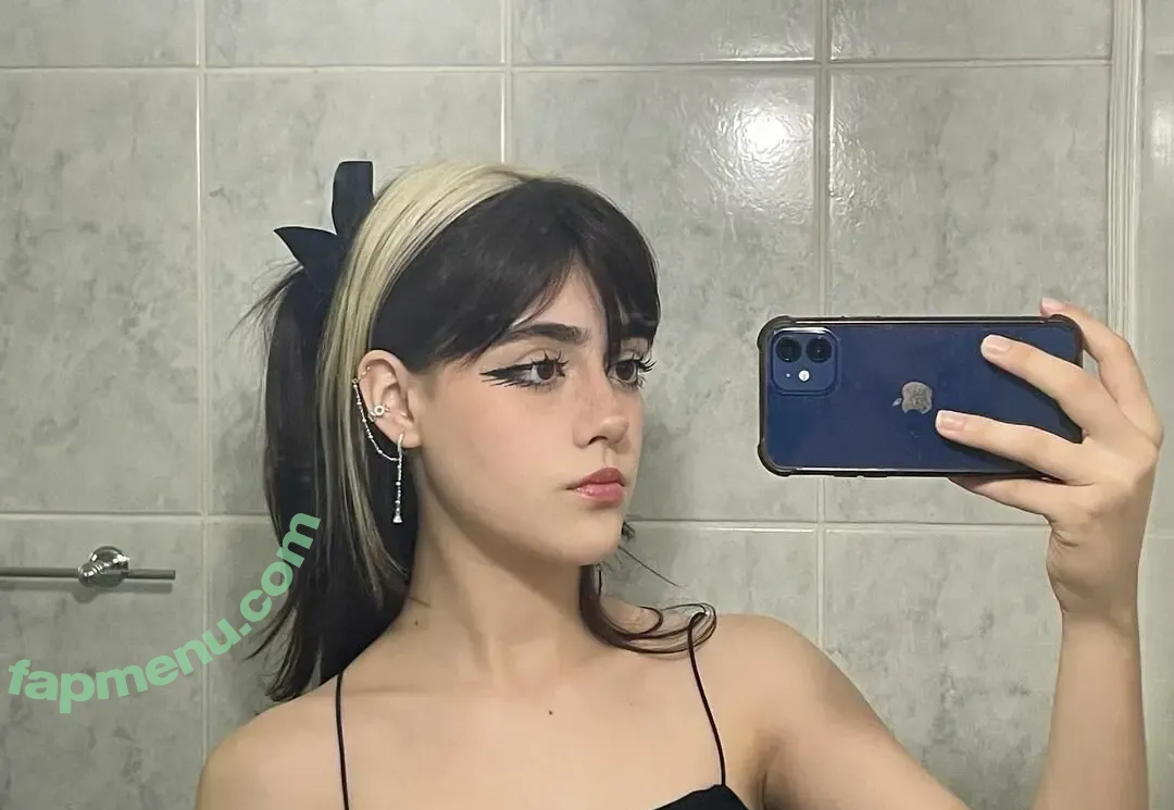 aangelarrochista nude photo #0035 (mrs_arockstar)