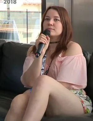Aayley / French streamer nude photo #0104