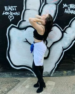 Aayley / French streamer nude photo #0123