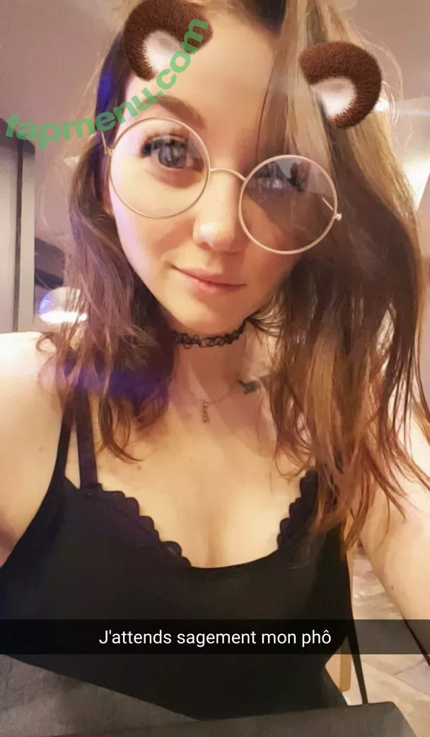 Aayley nude photo #0050 (French streamer)