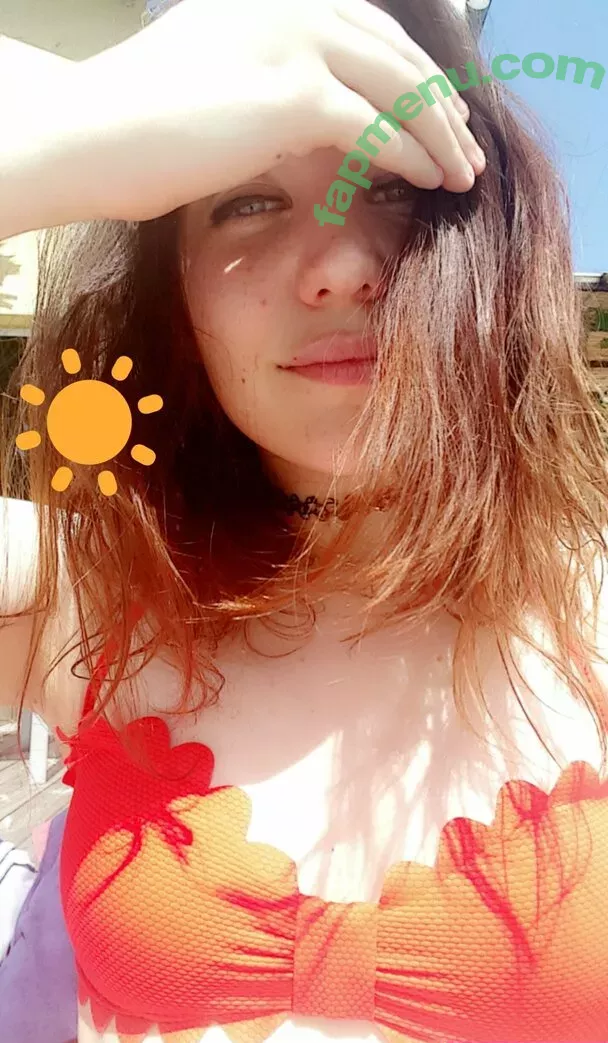Aayley nude photo #0068 (French streamer)