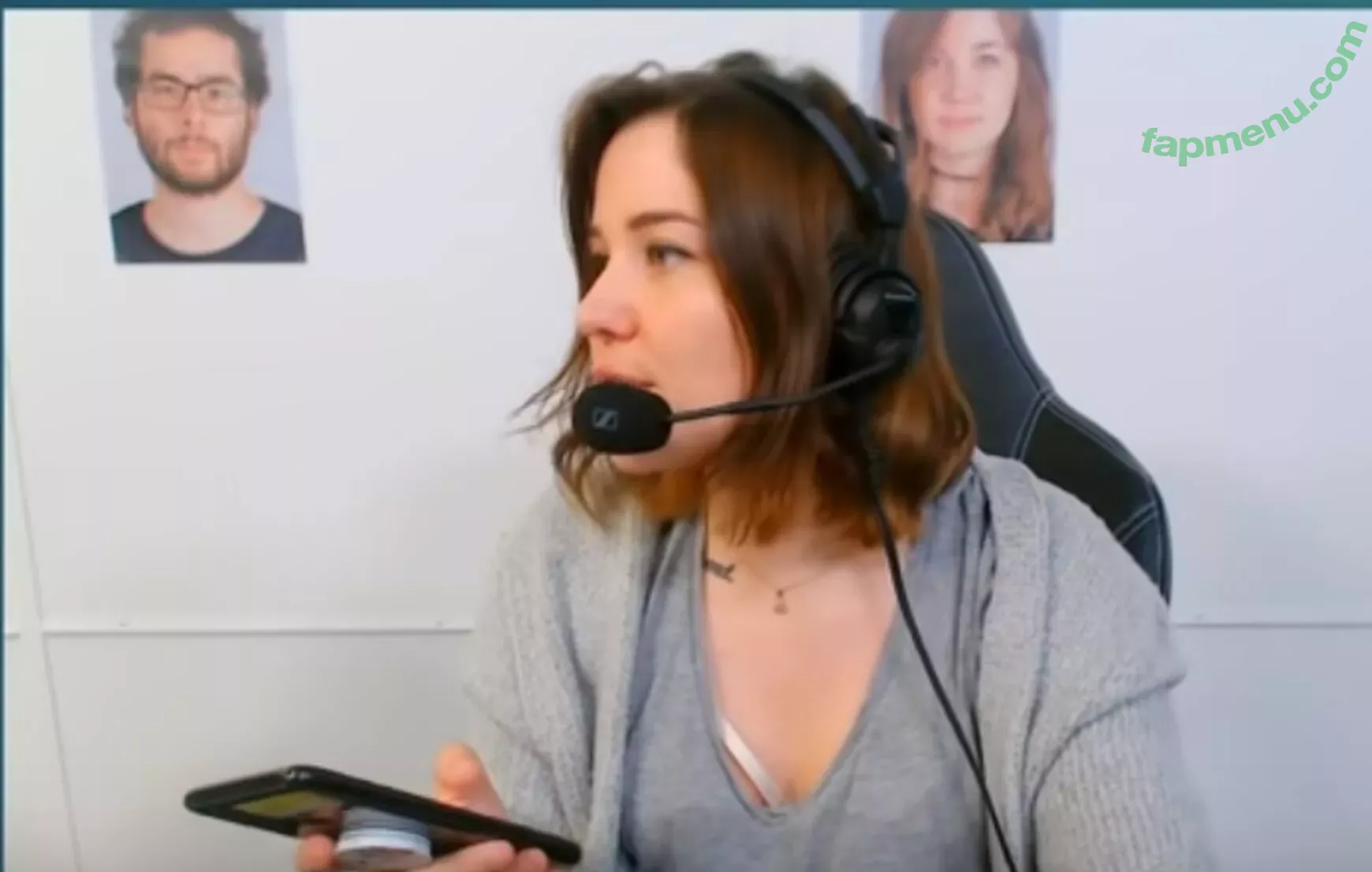 Aayley nude photo #0083 (French streamer)