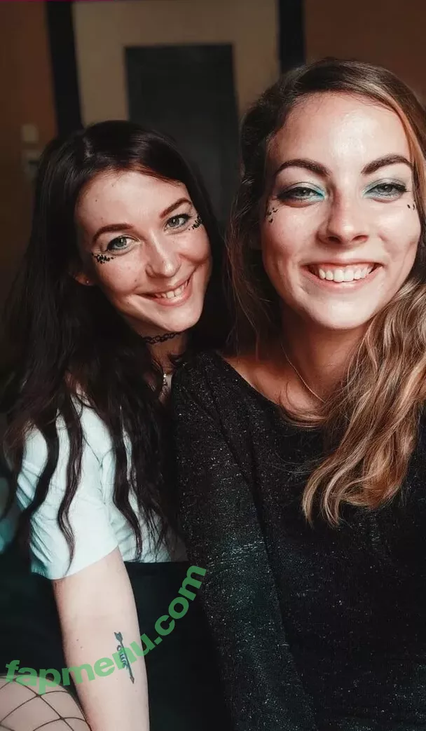 Aayley nude photo #0108 (French streamer)