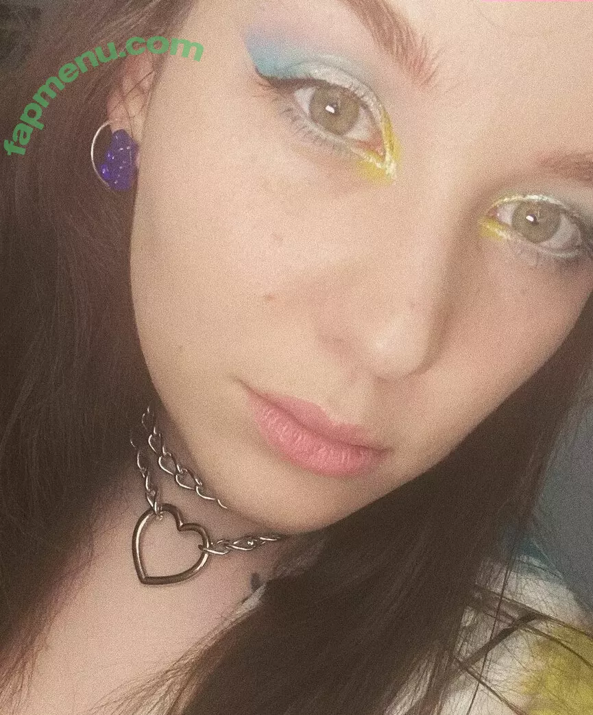 Aayley nude photo #0151 (French streamer)