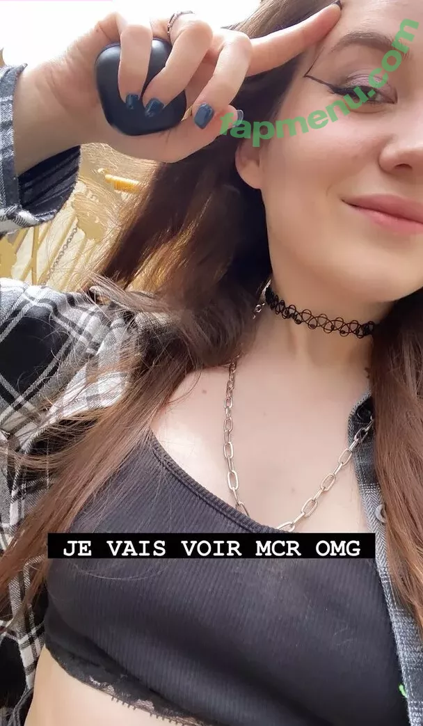 Aayley nude photo #0154 (French streamer)