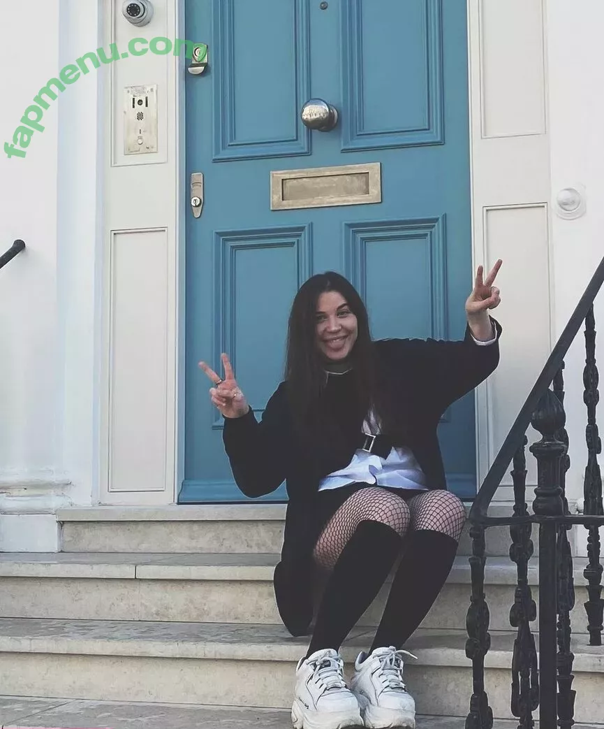 Aayley nude photo #0156 (French streamer)