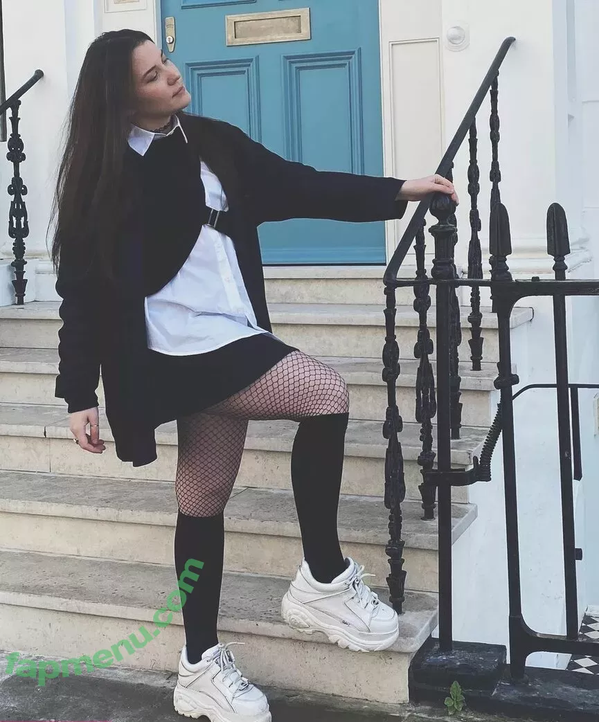 Aayley nude photo #0157 (French streamer)