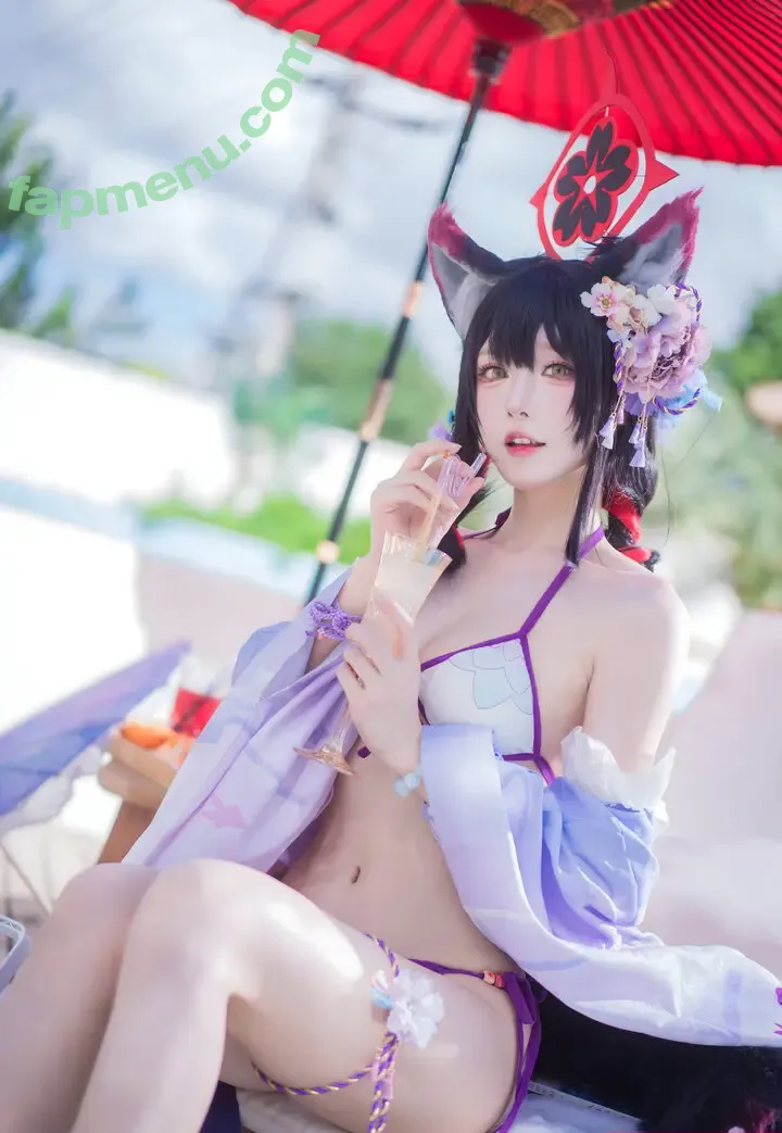 Abaoyeshitunia nude photo #0185 (abaoyeshitunia1 / larosegirl520)