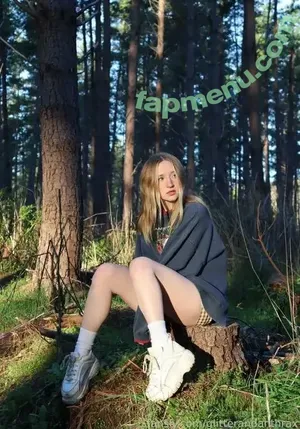 Abbie Sykes / glitterandanthrax nude photo #0006