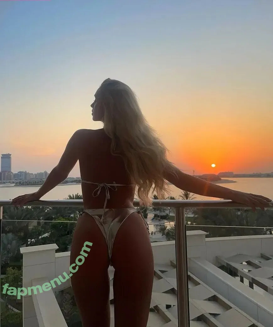 Abby Benson nude photo #0193 (abs.benson)