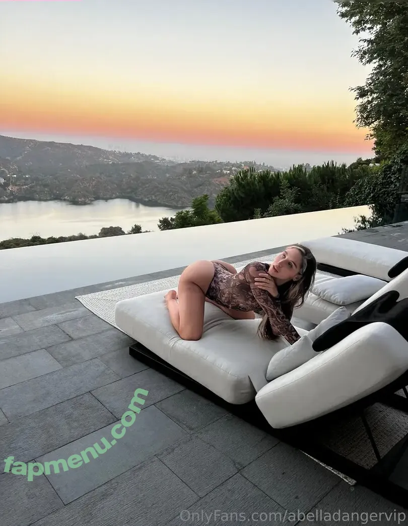 Abella Danger nude photo #3277 (abella_danger / abelladanger / dangershewrote)