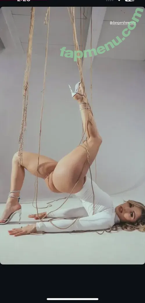 Abella Danger nude photo #3378 (abella_danger / abelladanger / dangershewrote)
