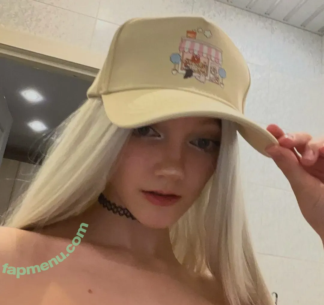 ABOBACAT nude photo #0002 (abobatw)