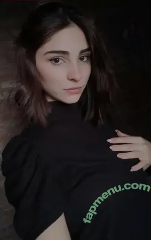  nude photo #0004