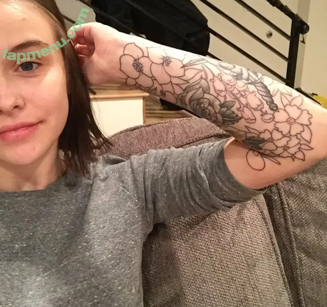 Acacia Brinley nude photo #0004 (Acacia Brinley)