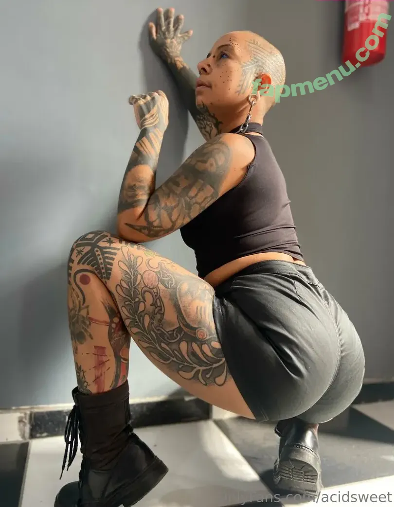 acidsweet nude photo #0005 (acidsweets_)