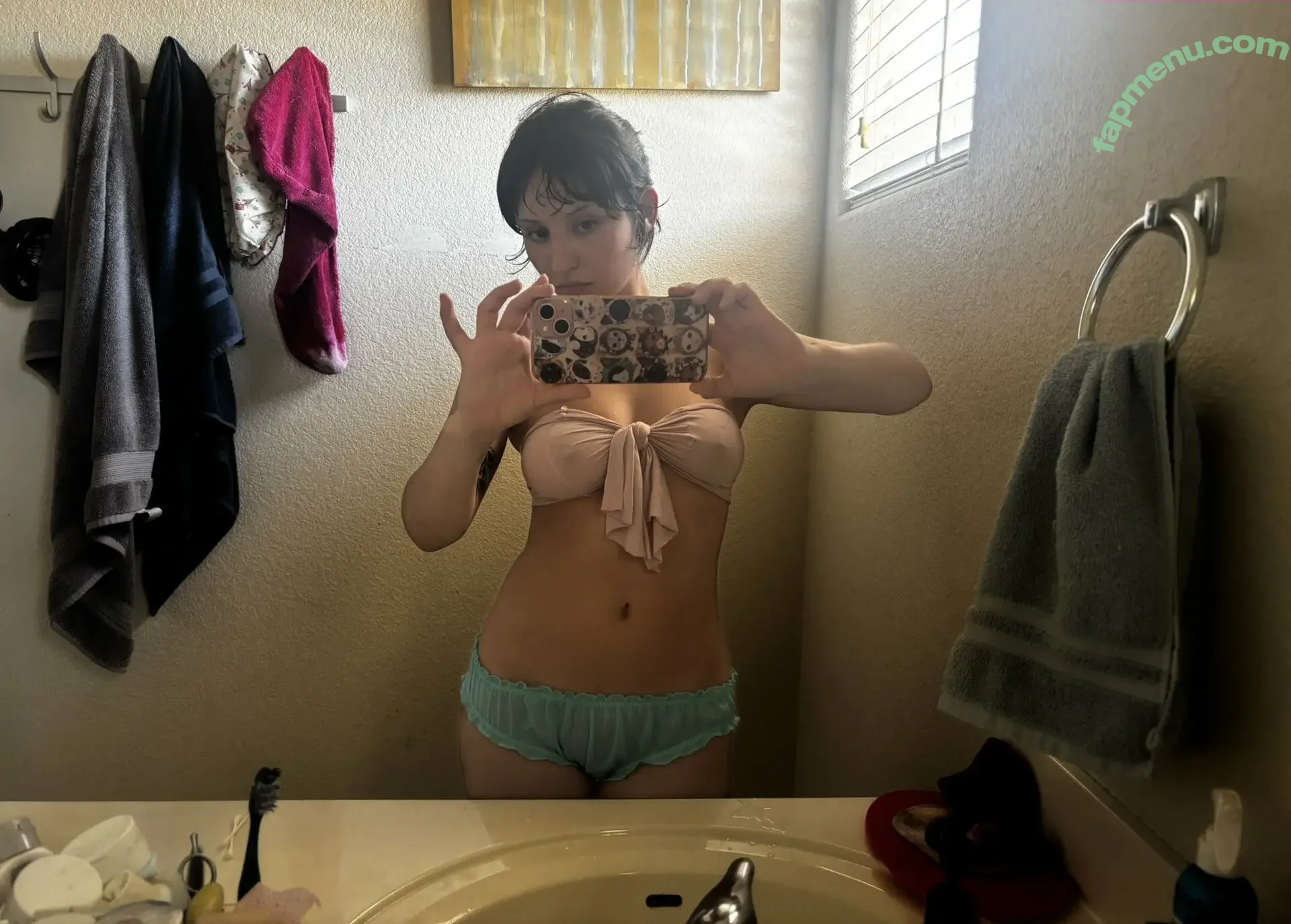 aconitumlilah nude photo #0004 (lialovely13)