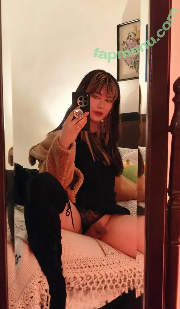 ActuallyApril nude photo #0129 (ItsActuallyApril / oh_itsjustapril)