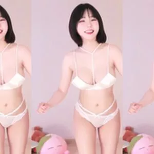addielyn / ad1yn2 Patreon / ad1yn2ii nude photo #1524