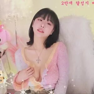 addielyn / ad1yn2 Patreon / ad1yn2ii nude photo #1665