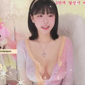 addielyn / ad1yn2 Patreon / ad1yn2ii nude photo #1669