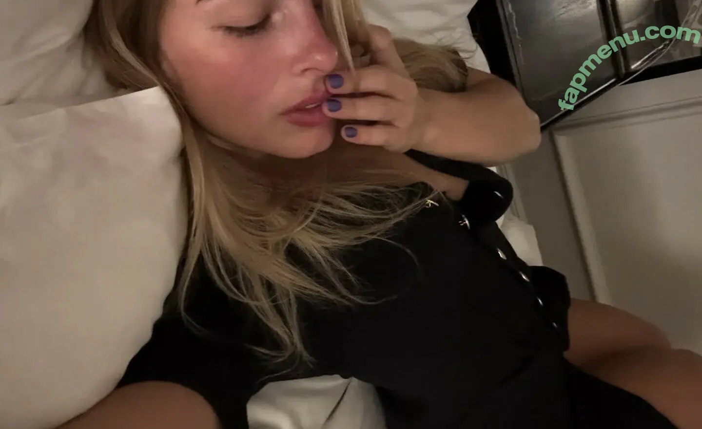 Addison Rae nude photo #0057 (addie_the_baddie / addisonraee)