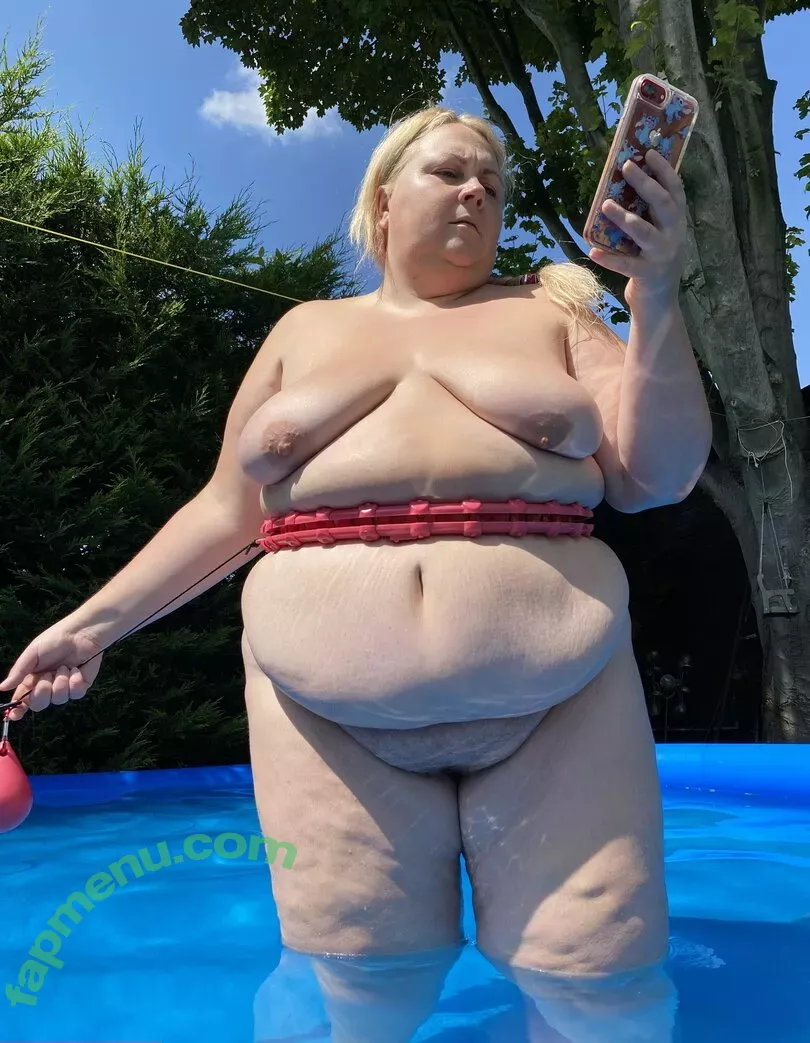 adelesexyukfree nude photo #0004 (adelesexyukfree)