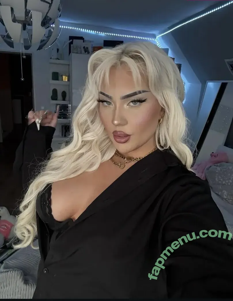 Adelina dalevska nude photo #0209 (Adelinadalevska)