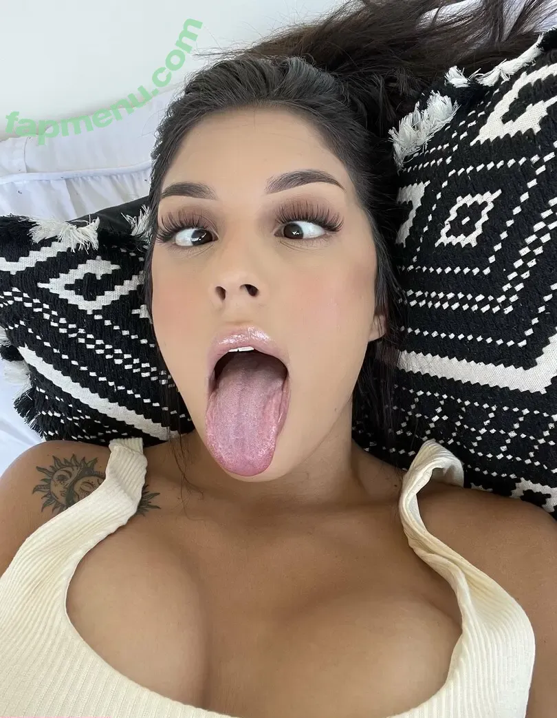 adianababyxo nude photo #0095 (nanababyyxx)