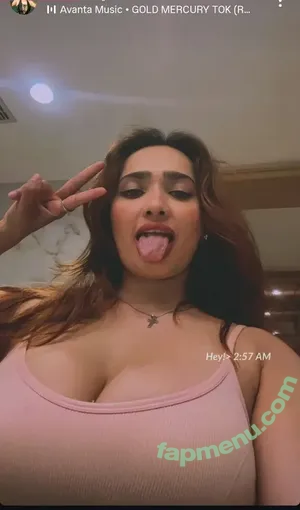 Aditi Mistry / aditimistry2607 nude photo #0002