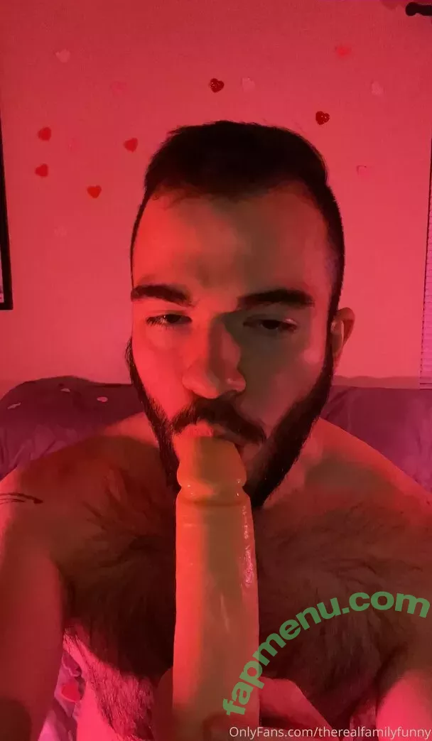 adjectiveotter nude photo #0024 (adjectiveotter)