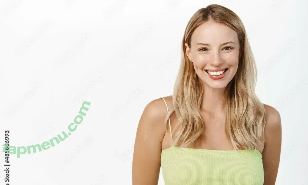 Adobestock nude photo #0006 (Alamy / Dreamstime / Freepik)