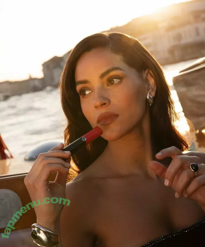 Adria Arjona nude photo #0100 (adriaarjona)