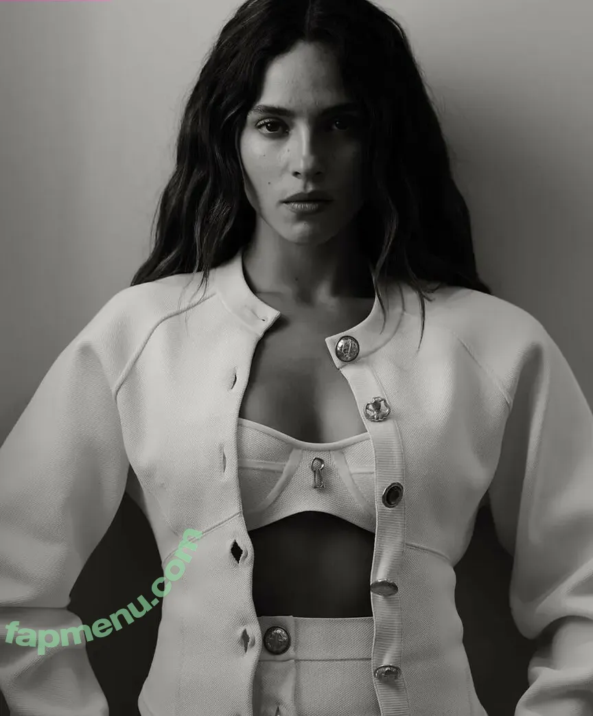 Adria Arjona nude photo #0472 (adriaarjona)