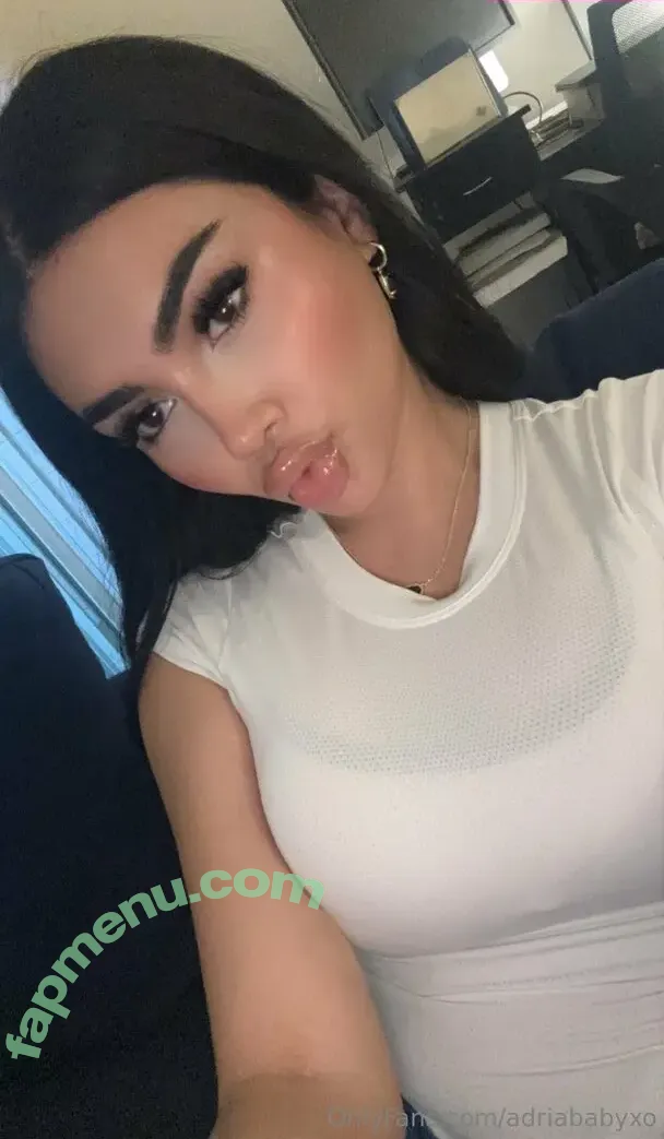 adriababyxo nude photo #0061 (adriababyxo)