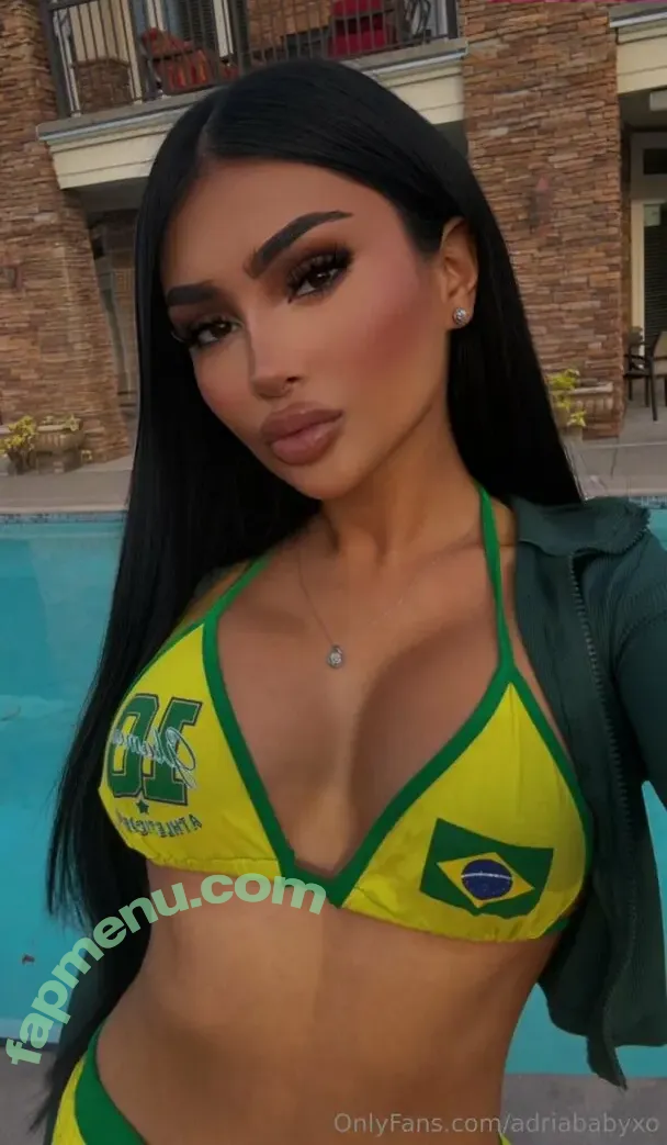 adriababyxo nude photo #0064 (adriababyxo)