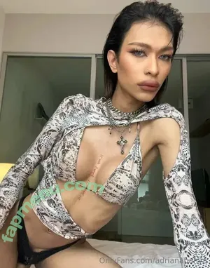 Adriana Panya TS / adrianapanya nude photo #0002