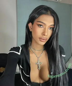 Adriana Panya TS / adrianapanya nude photo #0006