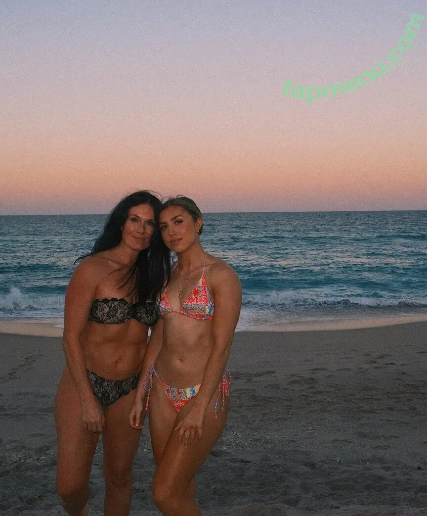 Adriana Rizzo nude photo #0022 (Anna Keefer / adrianarizzo_wwe)