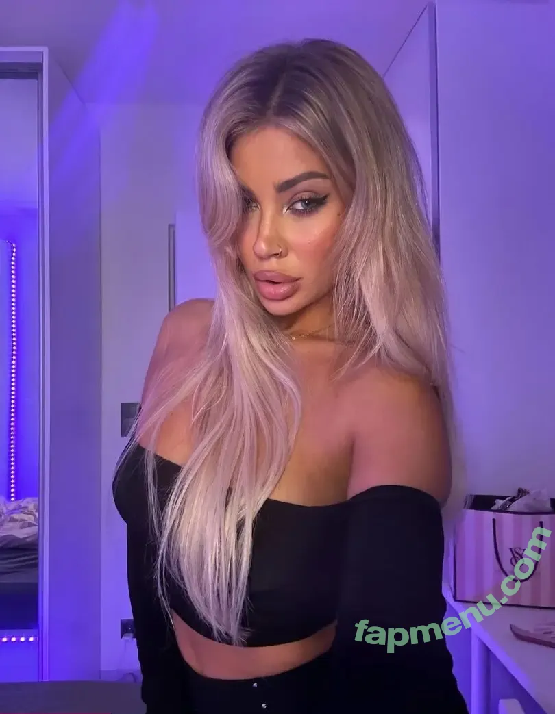 Adrianna Śledź nude photo #0009 (Flychnelle / flychanelle)