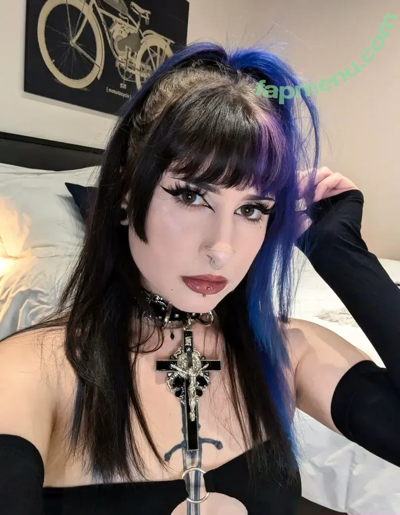 aestraazure nude photo #0031 (aestraazure)
